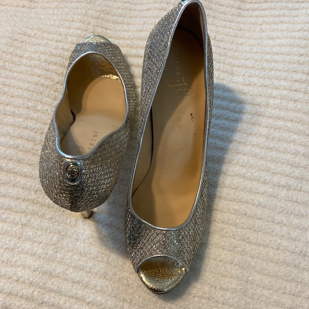 Women’s Ivanka Trump shoes. Silver. Size 9.5