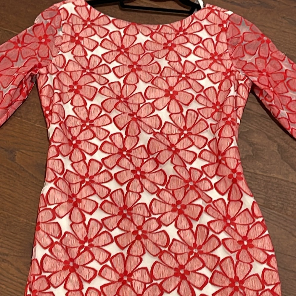 NWT Diane Von Furstenberg Red Lace Dress Size 6