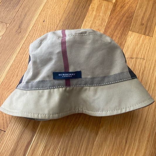 Burberry Women’s Tan and Red Striped Bucket Hat OS