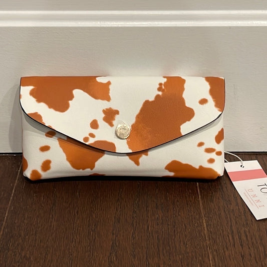 NWT Taomi Brown and White Cow Print Crossbody/Clutch Bag