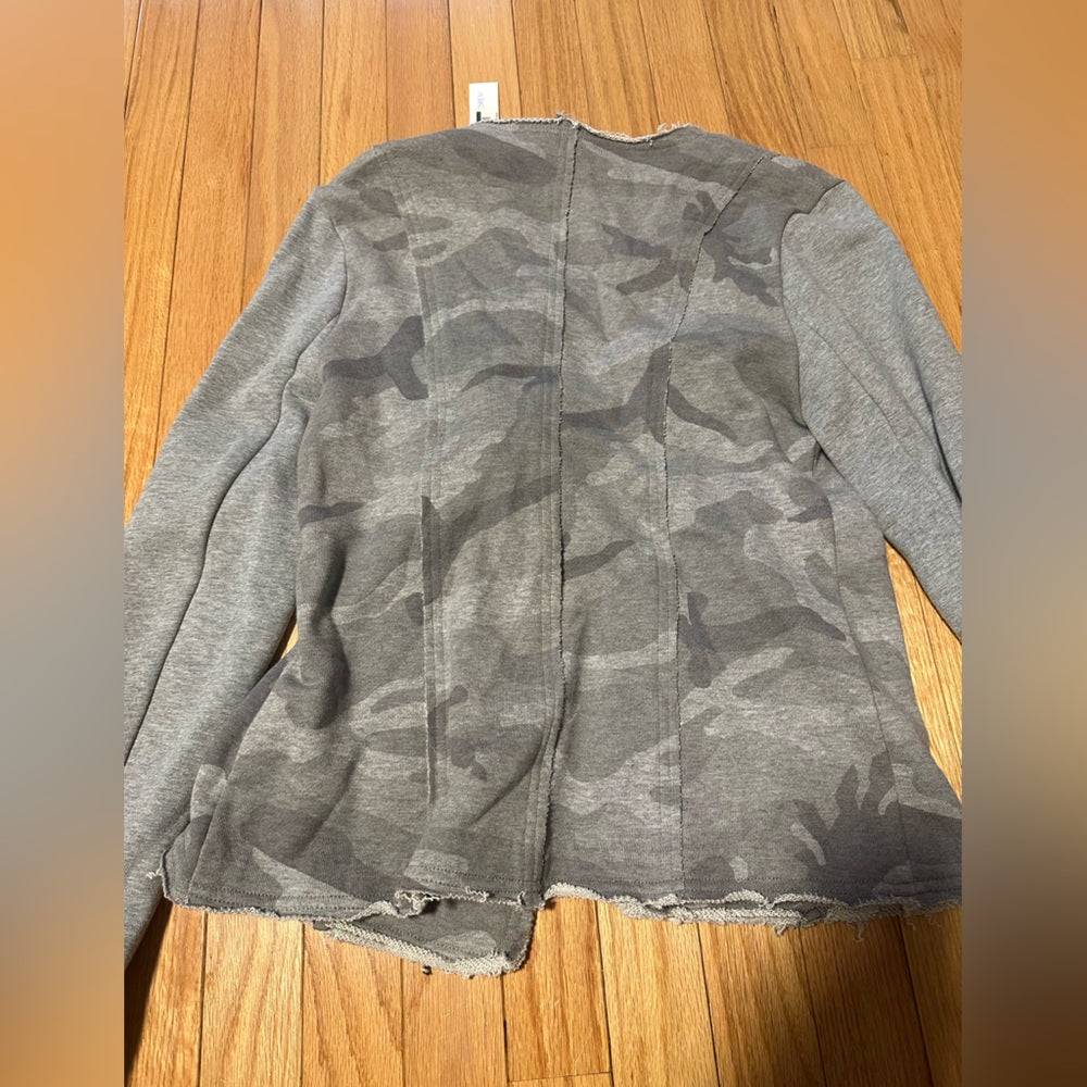 NWT Drew Camo Grey Women's Jacket Size Small