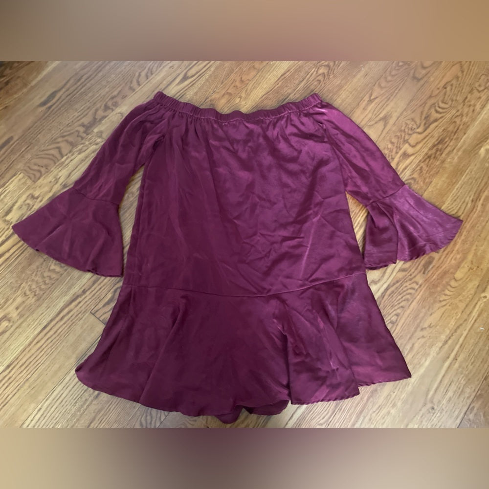 Spirit of Grace Maroon Off The Shoulder Dress Size Large