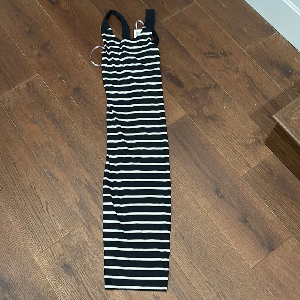 NWT Athleta Slink Dress Size Small