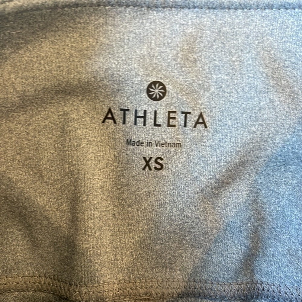 Athleta Grey Capri Pants Size XS