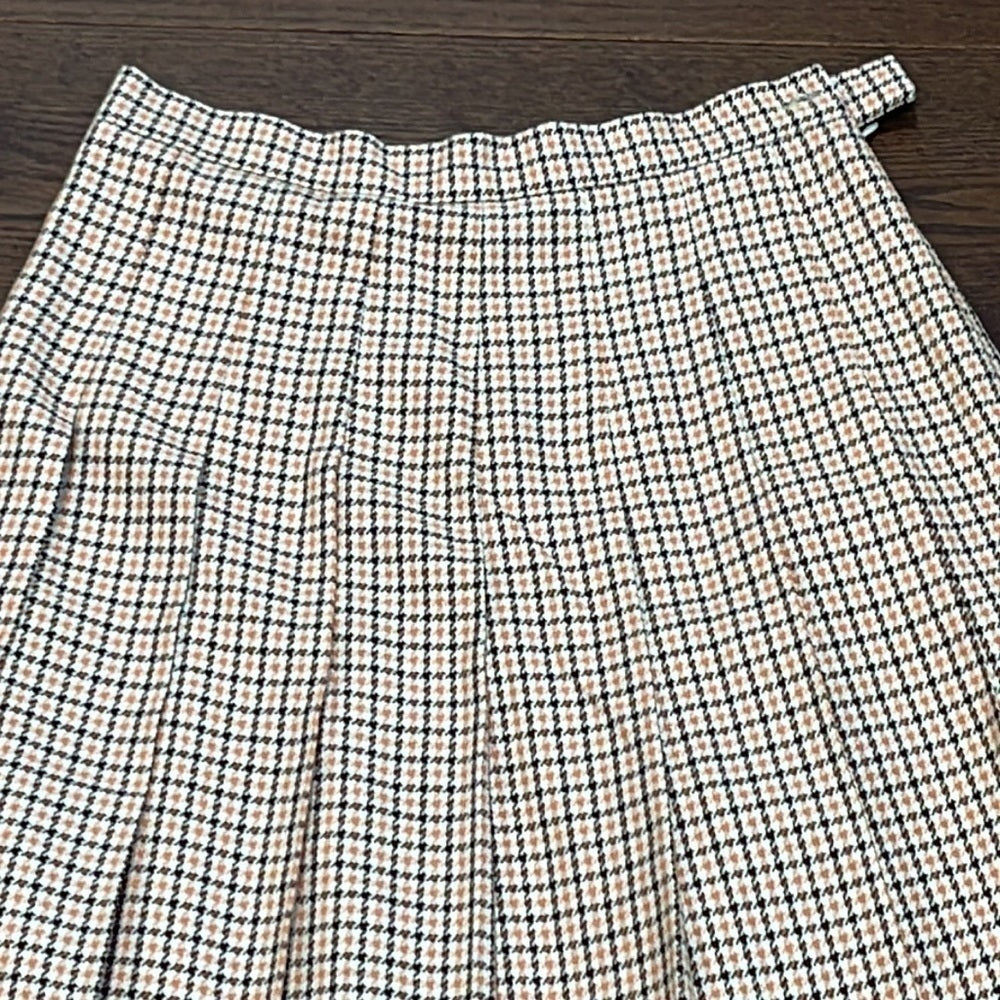 PRADA Women’s Wool and Silk Plaid Pleated Skirt Size 44 Size US 10