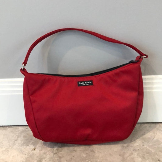 Kate Spade Red Moon Bag Zipper Closure