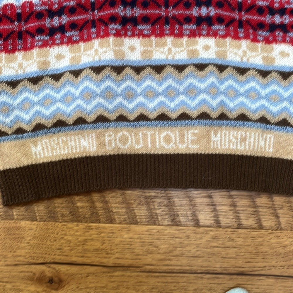 NWT Boutique Moschino Women’s Printed V-neck Sweater Size US 8