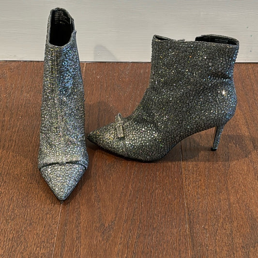 INC Women’s Silver Sparkle Boots Size 7.5