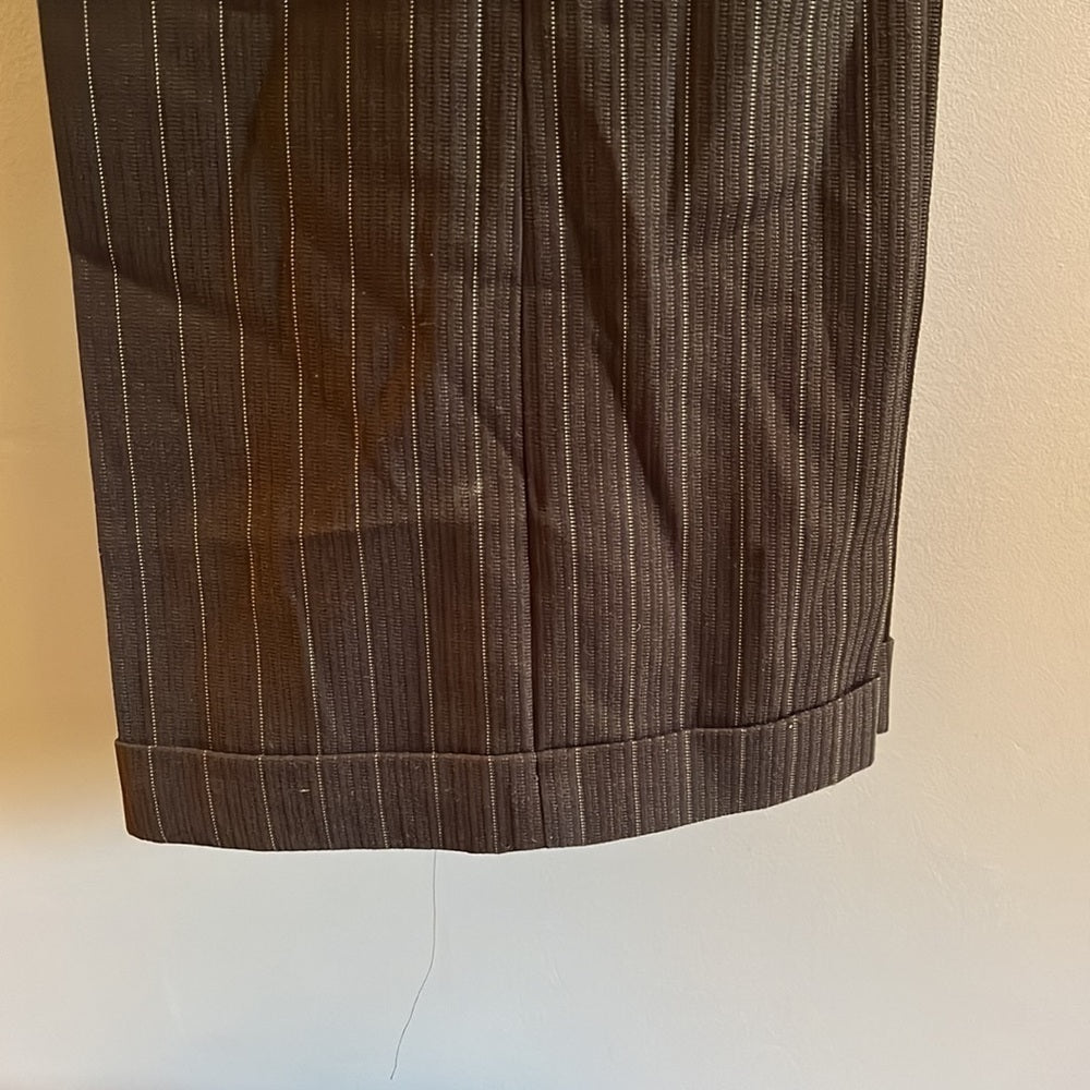 TAHARI pant suit with top size 10