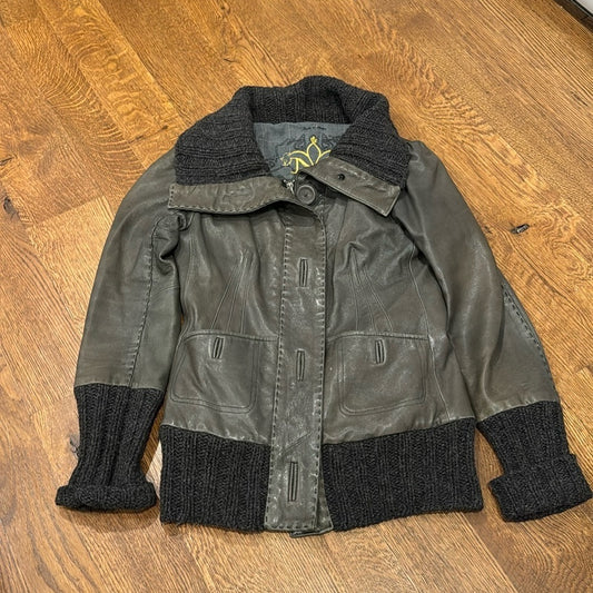 Mackage Women’s Leather Jacket Green Size Small