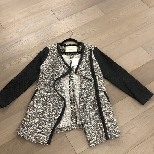 NWT Anthropologie Women’s Sweater Jacket Size M NWT