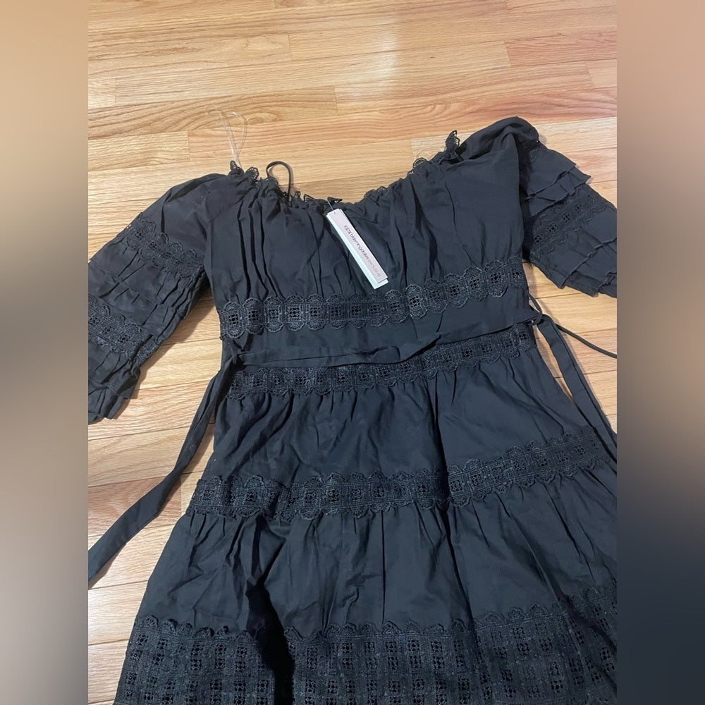 NWT Aqua Black Lacey Dress Size Large