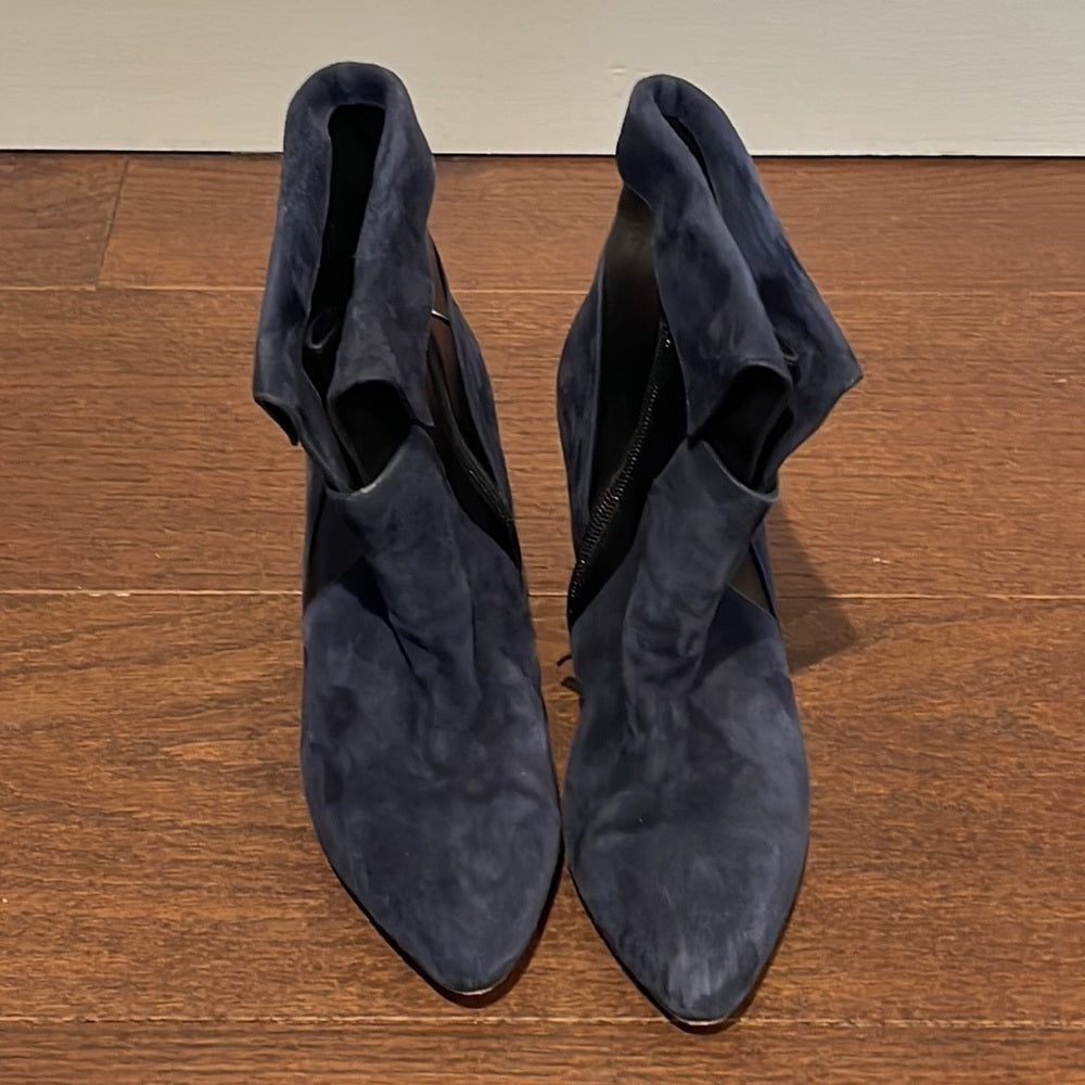Veronica Beard Women’s Blue Suede and Black Leather Booties Size 39/9