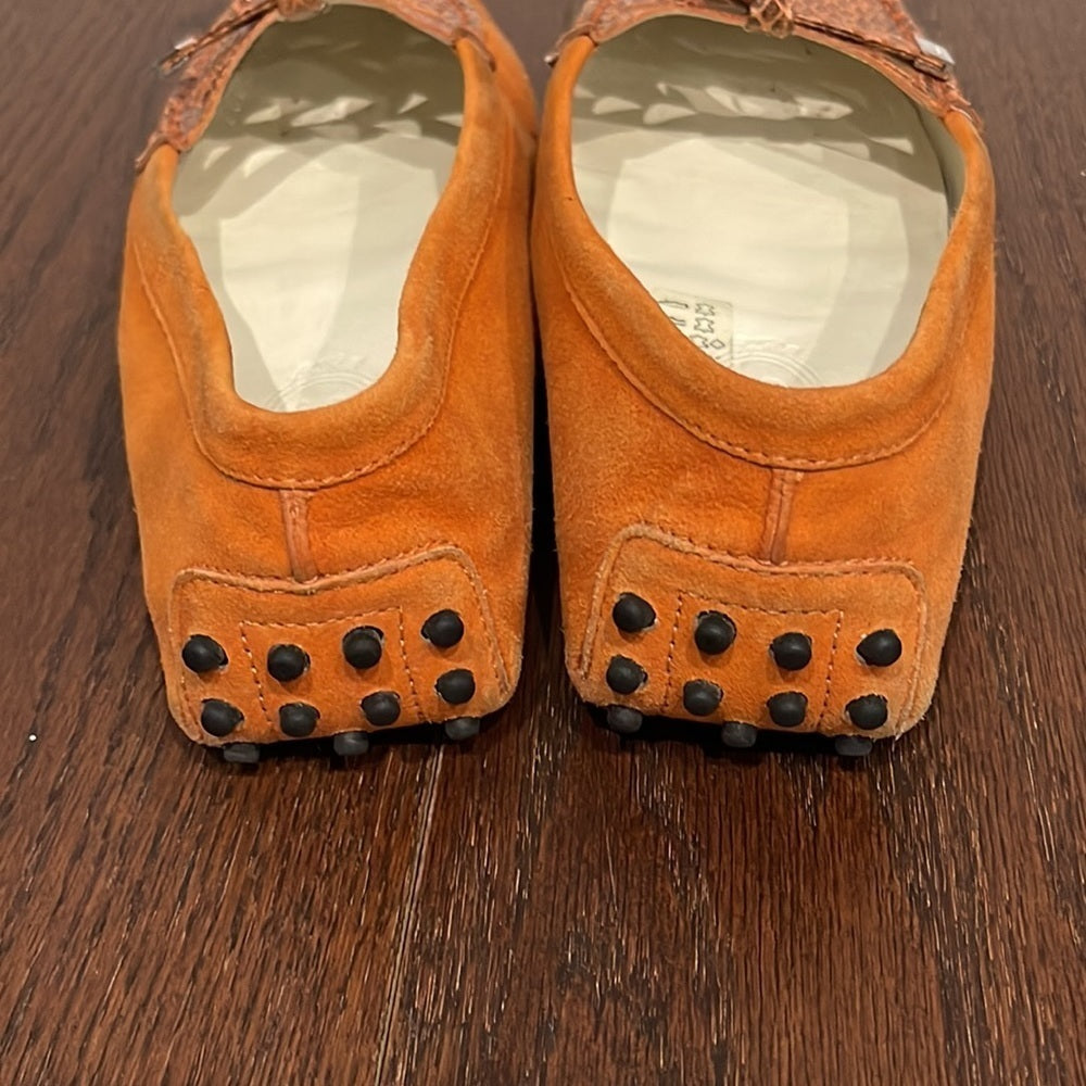 Tod’s Women’s Orange/Tan Suede Driving Shoes Size 39/9