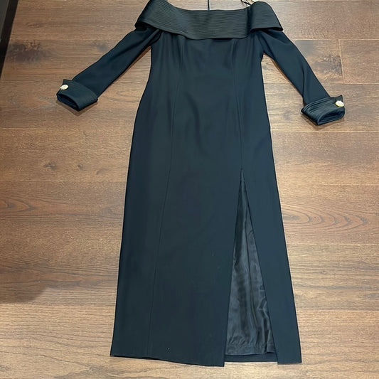 CACHE Women’s Black Off The Shoulder Dress Size 4