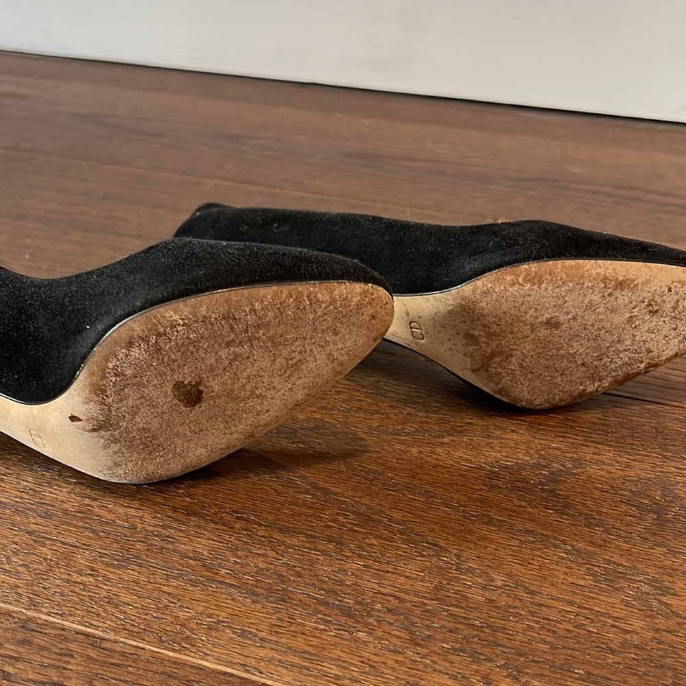 Christian Dior Black Suede Round Toe Pumps Size 37