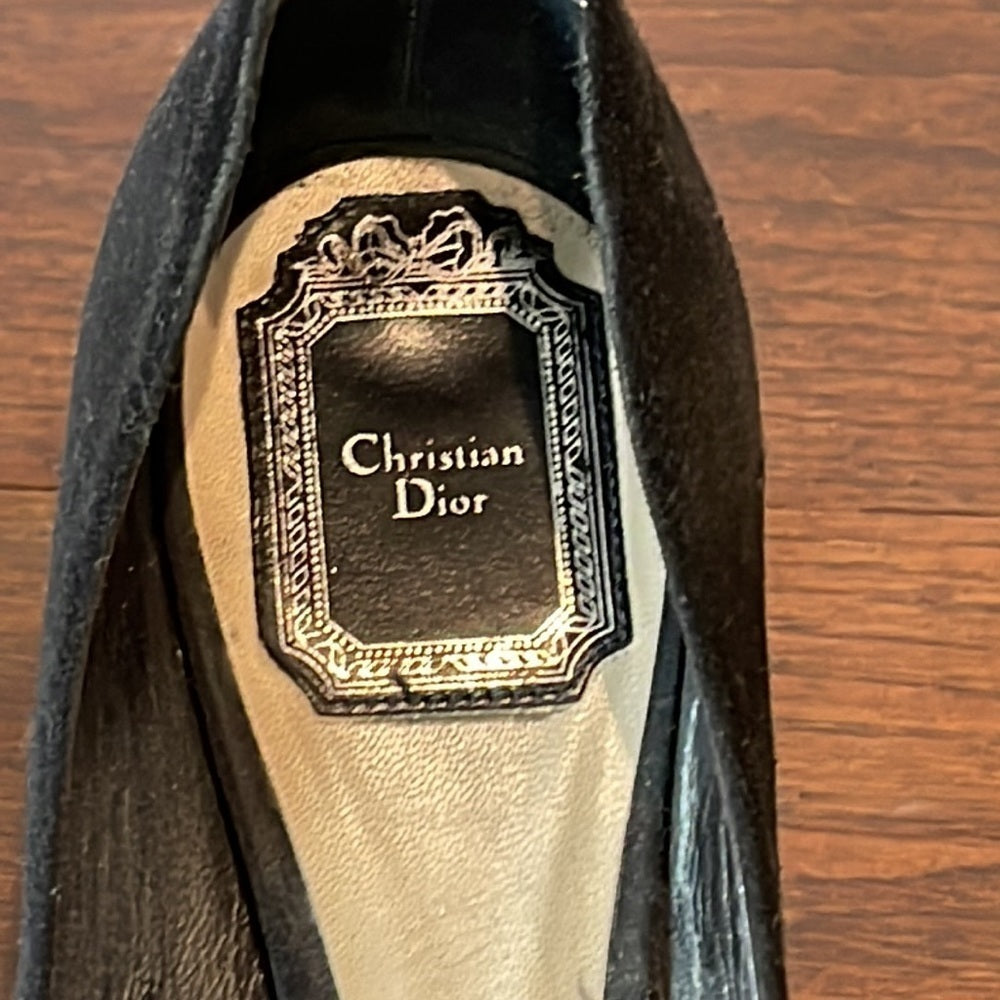 Christian Dior Black Suede Round Toe Pumps Size 37