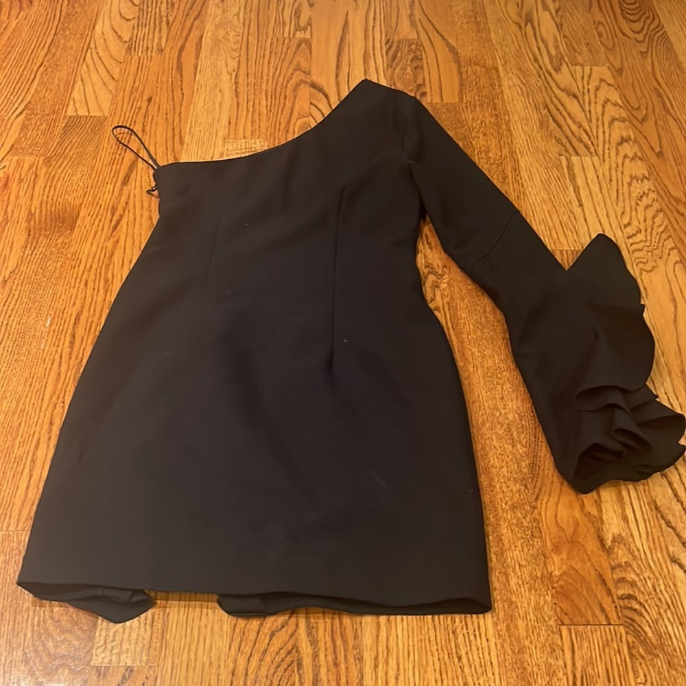 5à7 Cinq à sept Woman’s Black One Shoulder Ruffle Dress Size 0