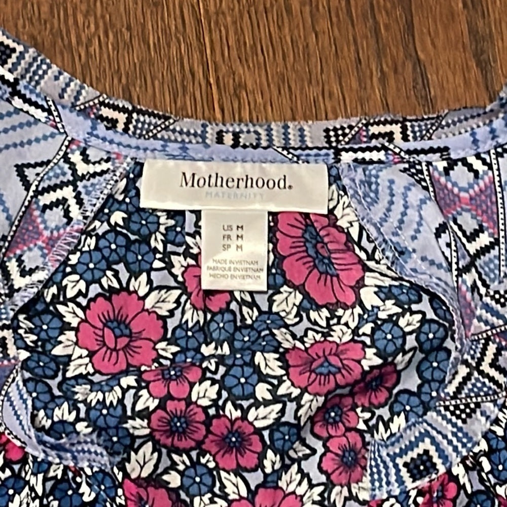 Motherhood Sleeveless Blouse Size Medium
