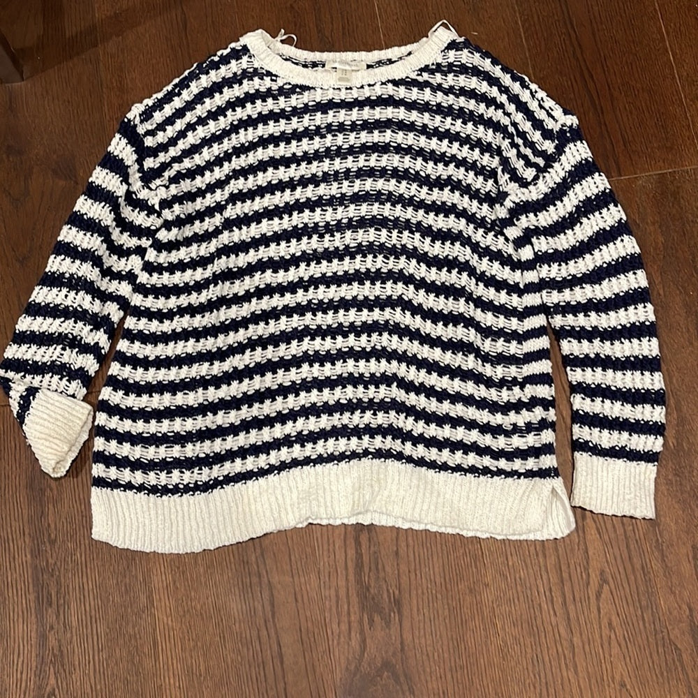 2 Motherhood Maternity Tops Size Medium