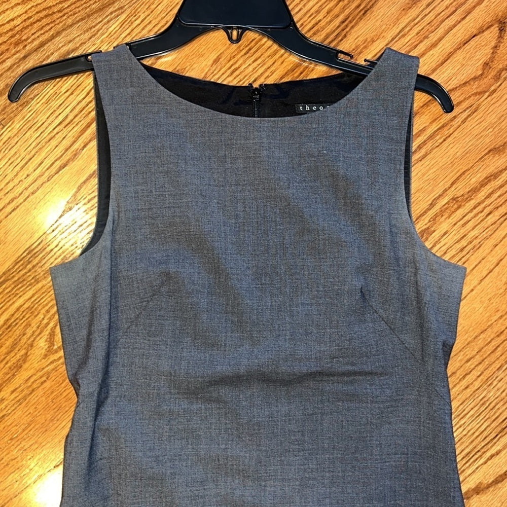 Theory Woman’s Grey Dress Size 6