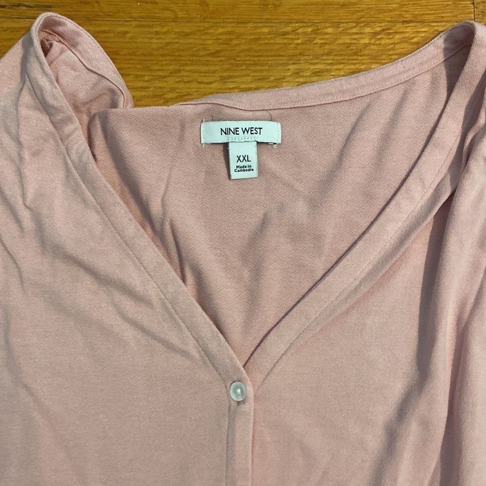 Women’s Nine West sleeveless top. Pink. Size XXL