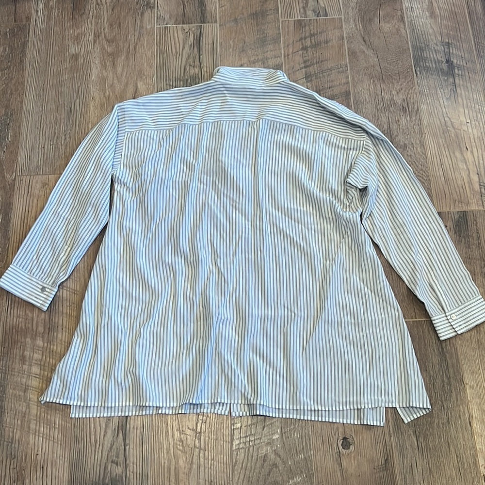 Eileen Fisher White and Black Striped Button Down Size L/G