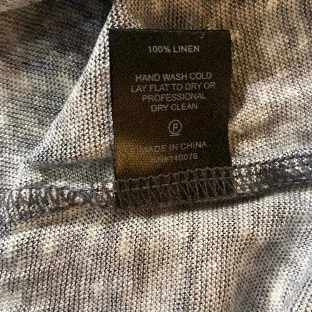 NWT Women’s Generation Love top. Black and grey. Size L