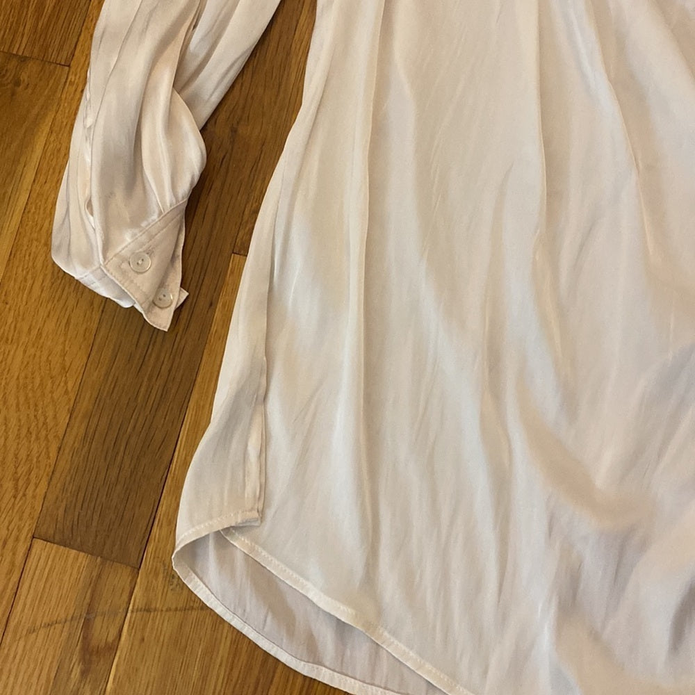 NWT Vince Women’s Cream Collared Blouse Size 6