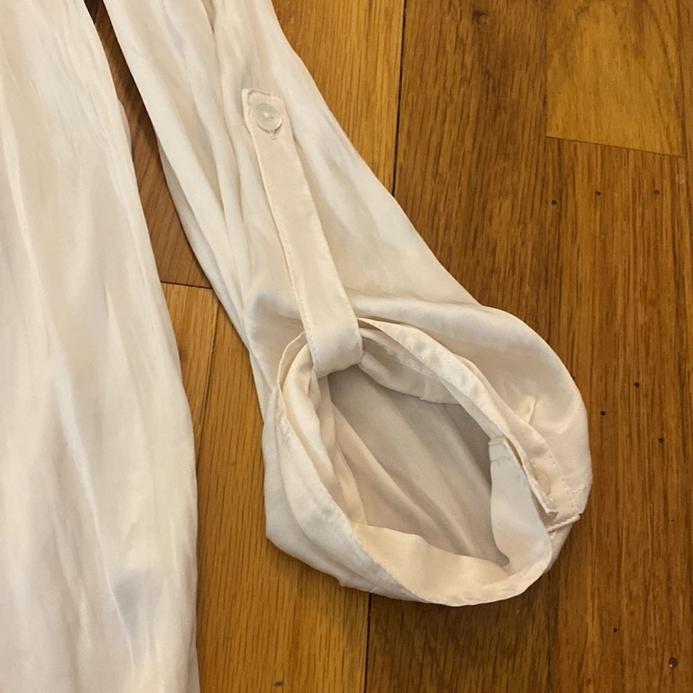 NWT Vince Women’s Cream Collared Blouse Size 6
