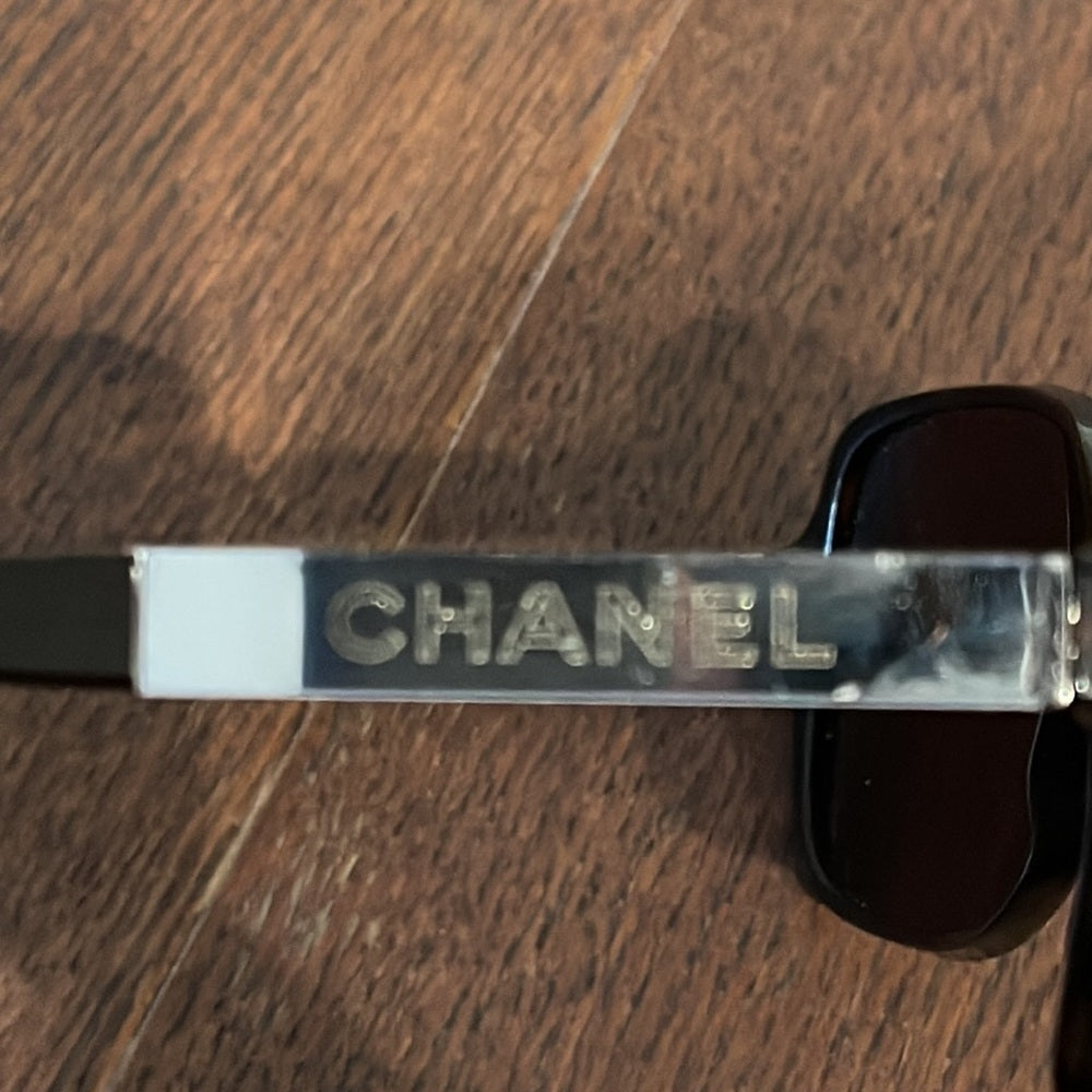 Chanel Women’s Brown Singlasses