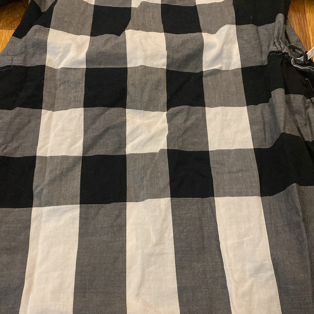 Burberry Girls Black and White Plaid Dress Size 6