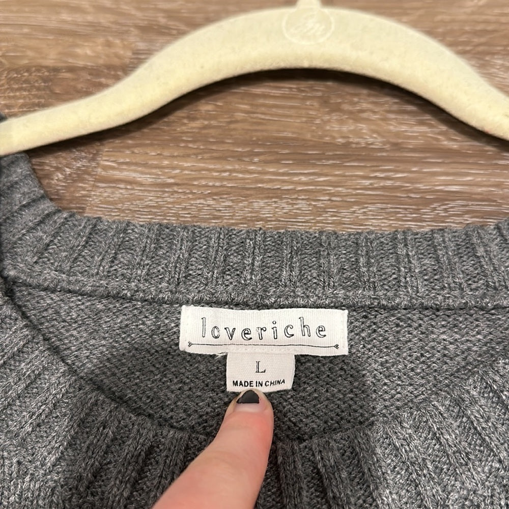 LOVERICHE Women’s Cold Shoulder Crewneck - Size Large