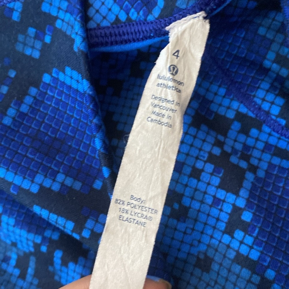 Lululemon Women’s Blue Snakeskin Leggings Size 4