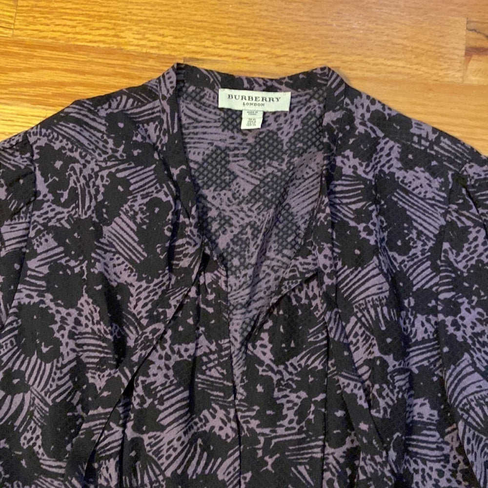 Women’s Burberry top. Purple/black. Size 8
