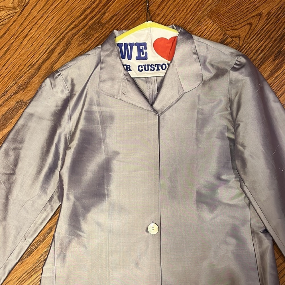 Mariko Woman’s Shiny Silk Grey Light Jacket Size S