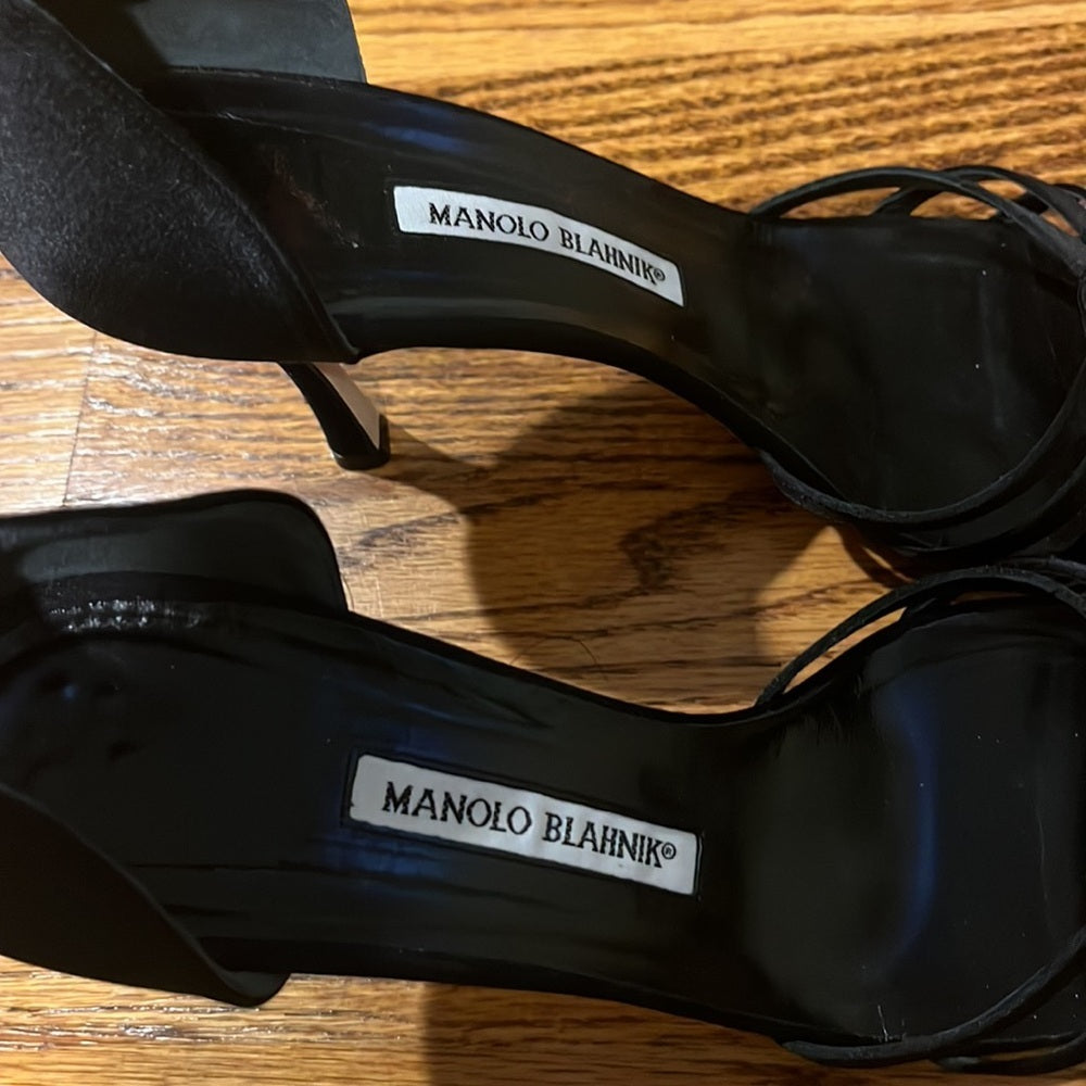 Manolo Blahnik Woman’s Black Heels Size 40