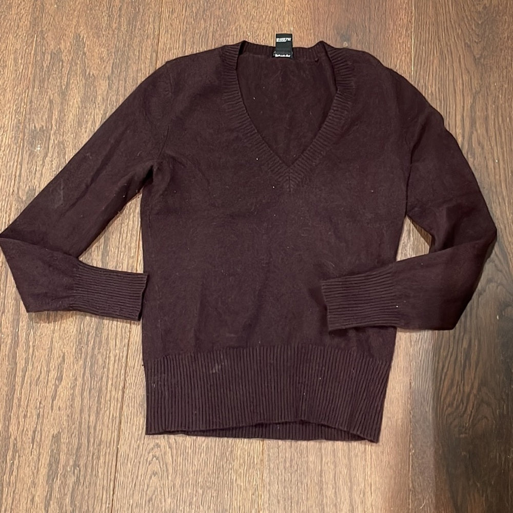 Bundle of 4 Theory Sweaters All Size S/P