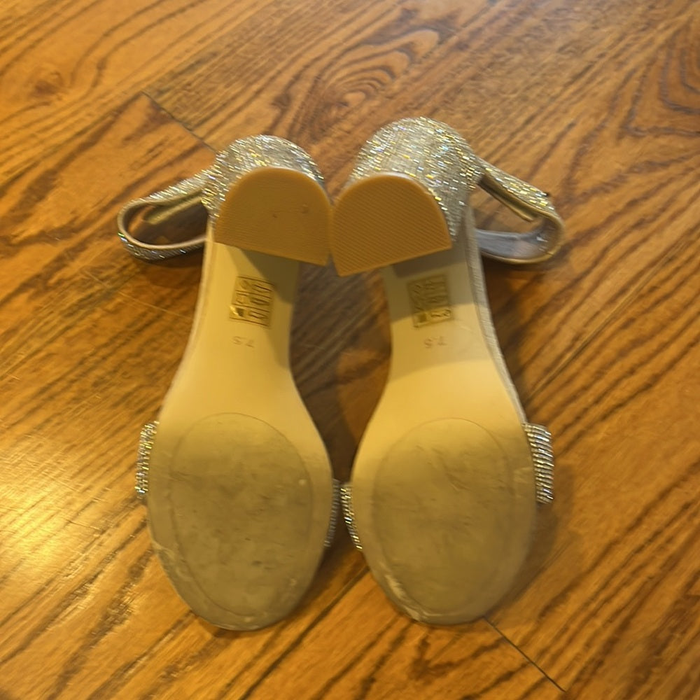 Jeffrey Campbell Woman’s Silver Heels Size 7.5