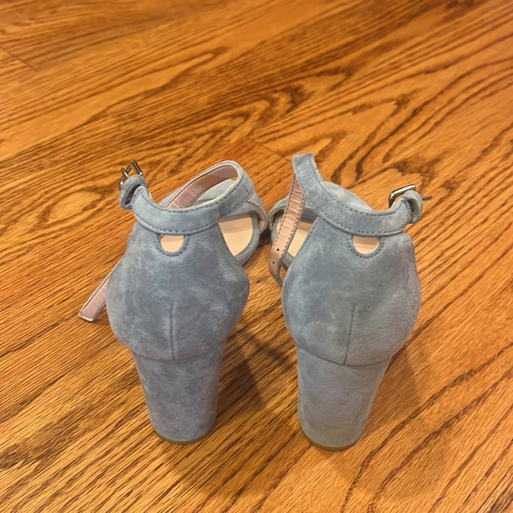Stuart Weitzman Woman’s Blue Heels Size 5.5
