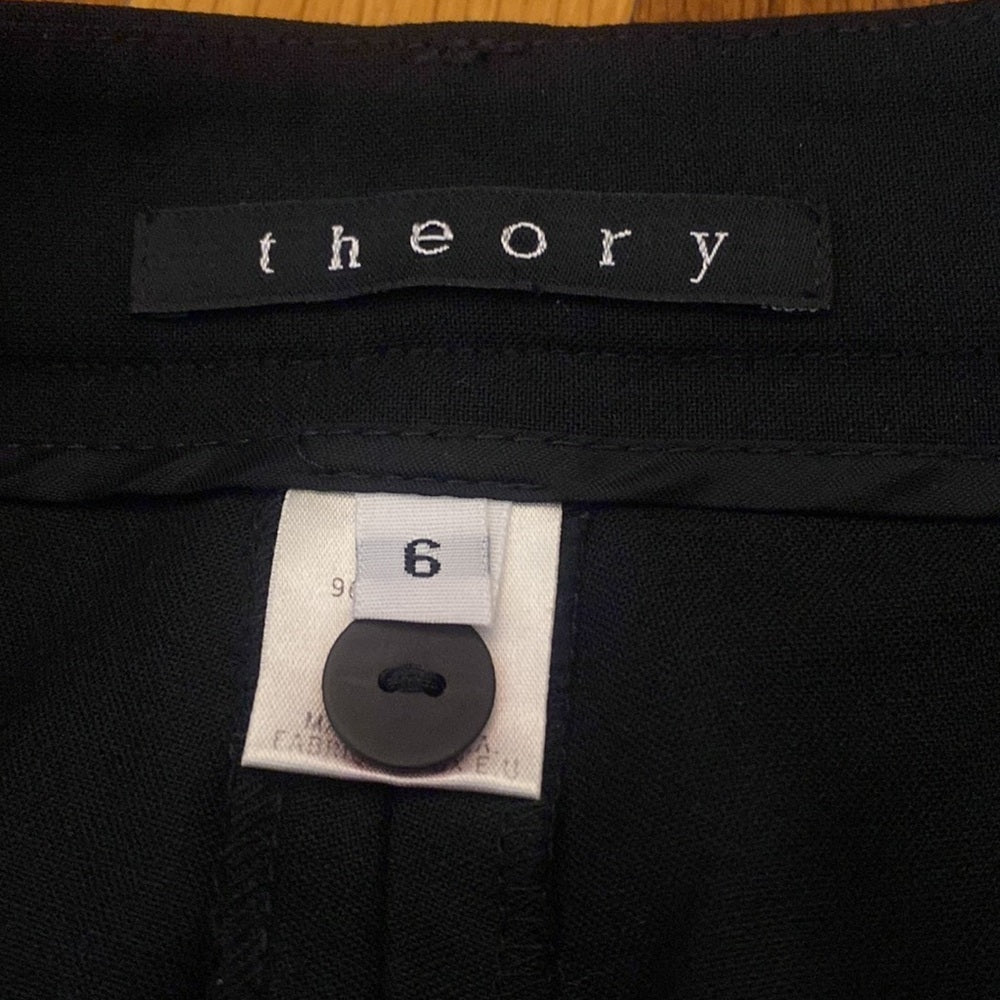 Theory Women’s Black Trousers Size 6