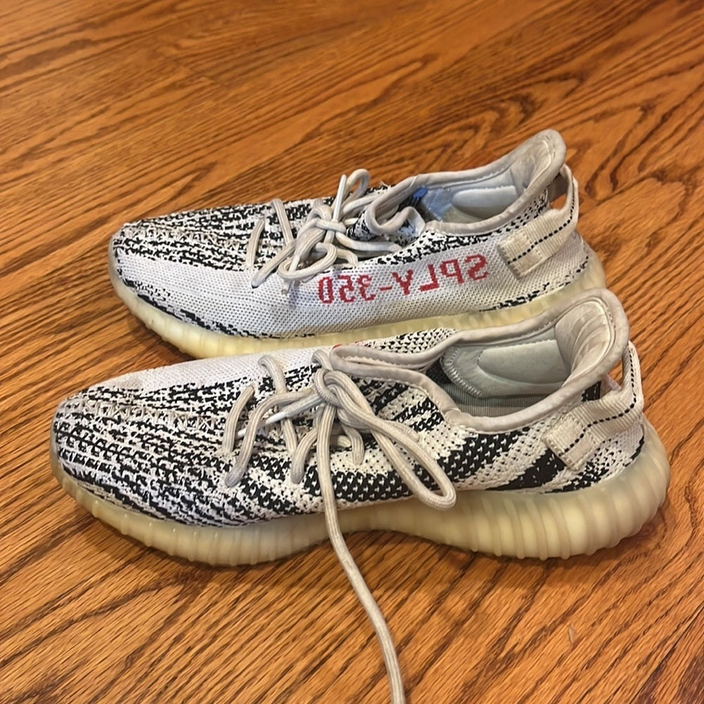 Yeezy Boost 350 Sneakers Size 6.5