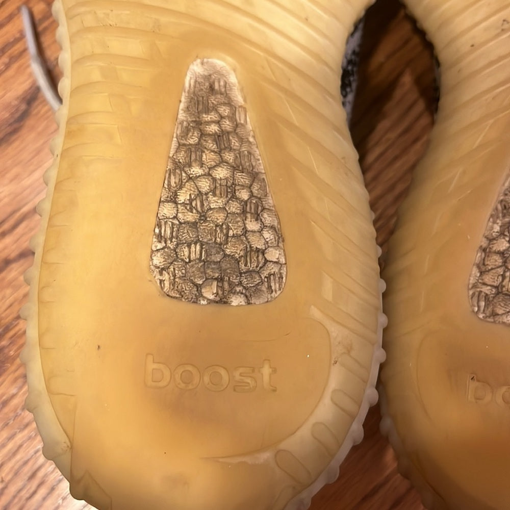 Yeezy Boost 350 Sneakers Size 6.5