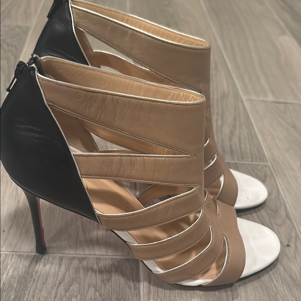 Christian Louboutin Women’s Tan and Black Heels Size 40
