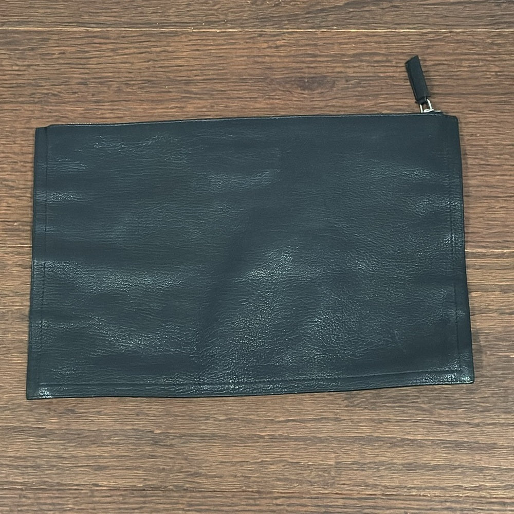 Givenchy Black Antigona Zipper Pouch
