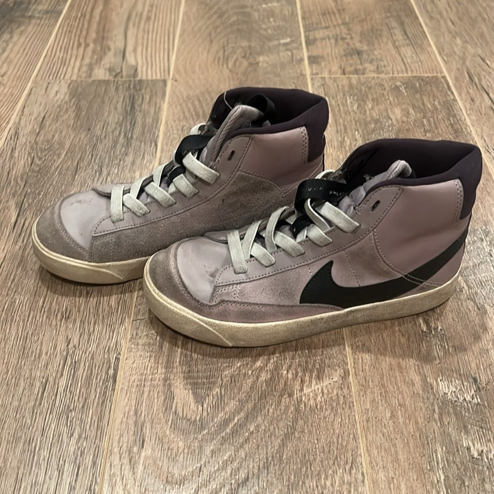 Nike Mid Blazers Purple Kids Size 2.5