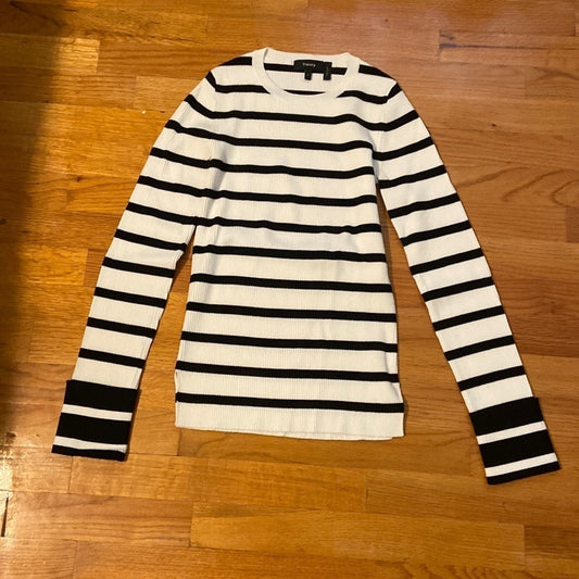 Women’s Theory long sleeved top. Black/white. Size P