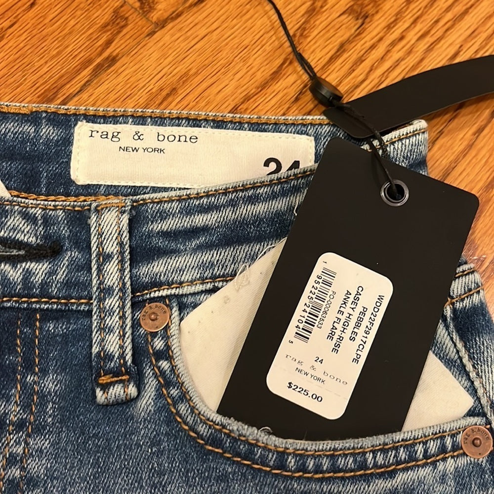 NWT Rag & Bone Woman’s Pebbles Casey High Rise Ankle Flare Jeans Size 24