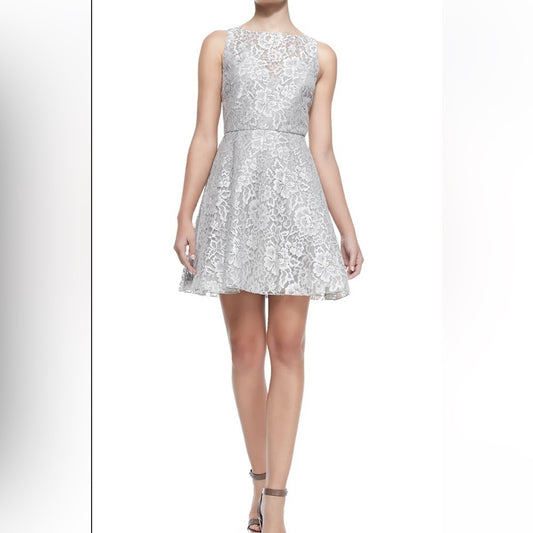 NWT Alice + Olivia Woman’s Natalia Open-Back Lace A-Line Taupe Lace Dress Size 0