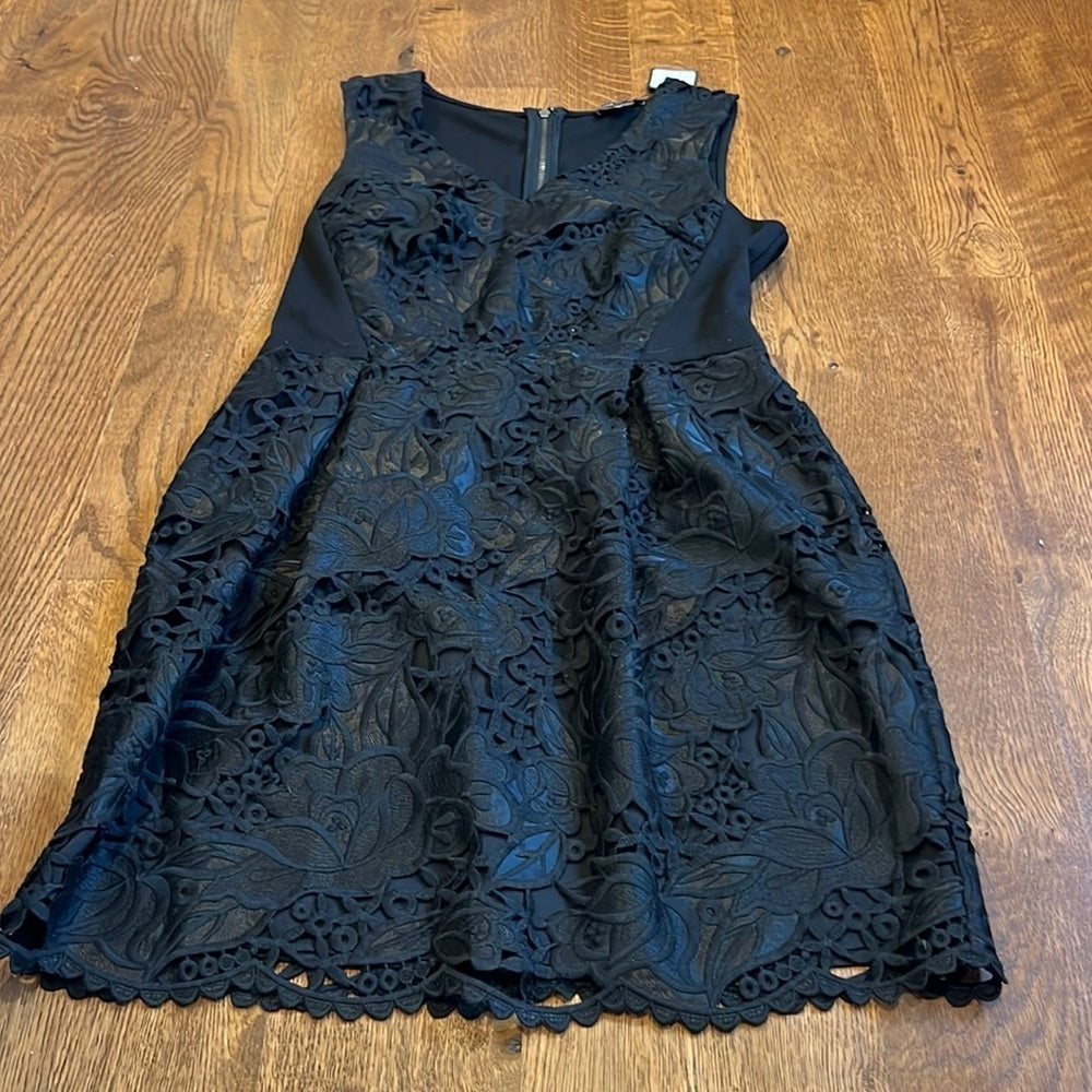 NWT Club Monaco Women’s Black Midi Dress Size 8